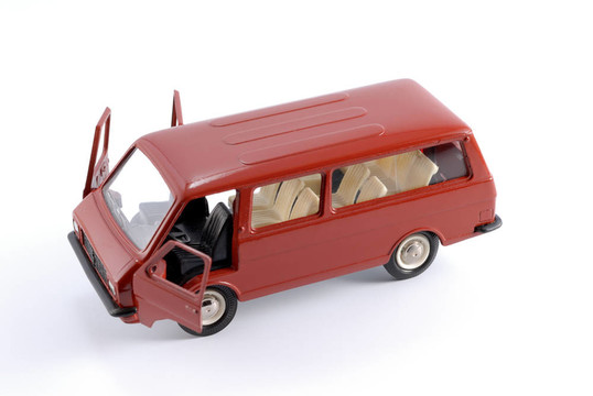 汽車的小巴收藏規(guī)模模型