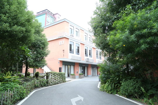 辦公樓外景