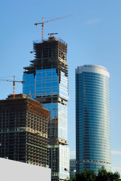 用玻璃建造摩天大樓；莫斯科市莫斯科市國(guó)際商務(wù)中心綜合體的鋼鐵和混凝土