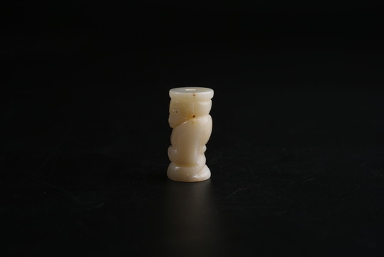 玉器 春秋白玉人