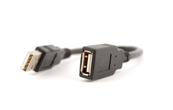 USB連接器；電纜。