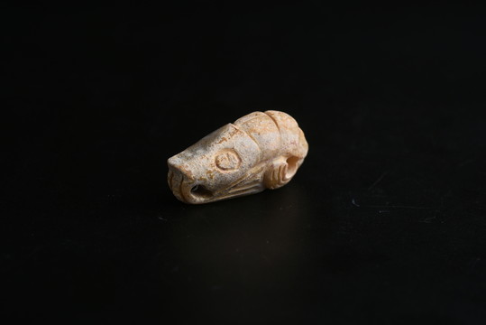 玉器 西周獸型玉件