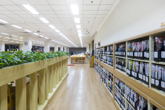 圖書館內部