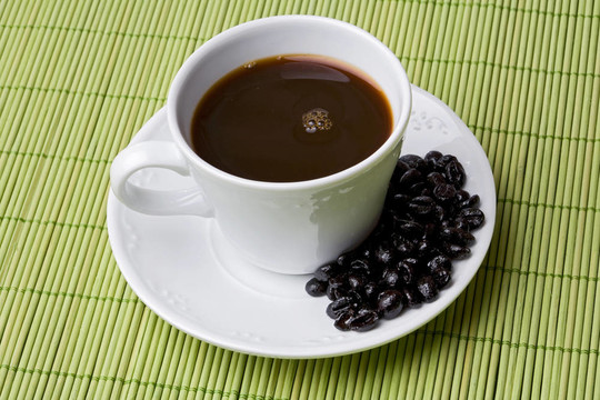一杯濃咖啡