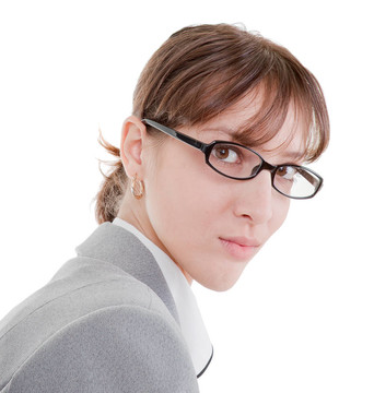 一位戴眼鏡的商務(wù)女士的肖像