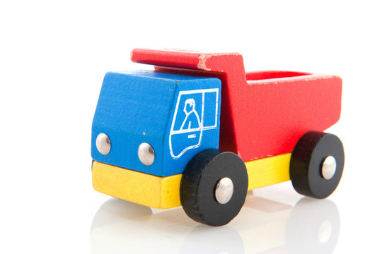木制玩具車