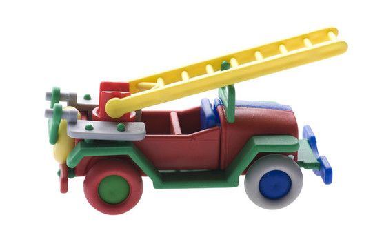 白色玩具消防車