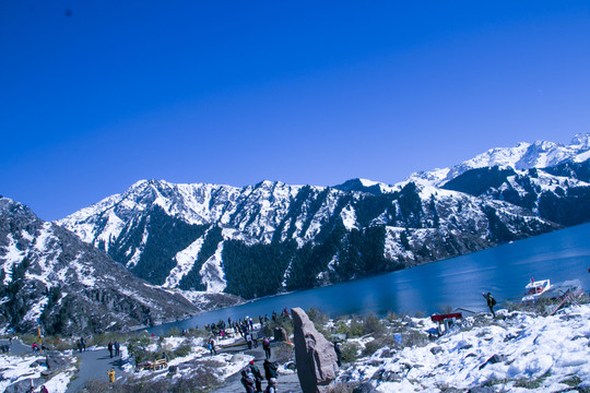 天山天池