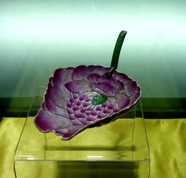 清代瓷器 光緒太湖秋操紀(jì)念碑