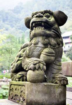 石獅子