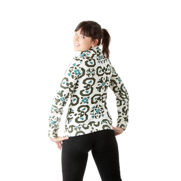 穿運(yùn)動(dòng)服的年輕快樂女子