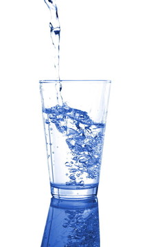 杯水
