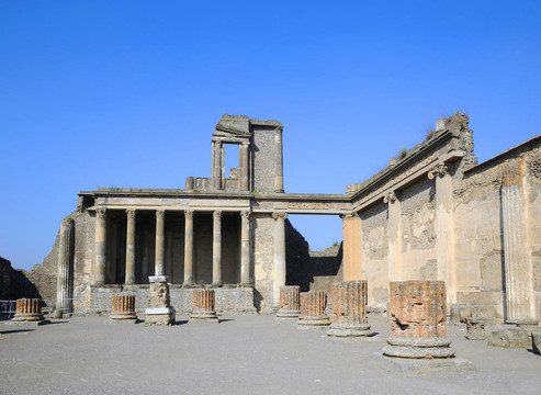 美麗的寺廟龐貝古城龐培城遺址；坎帕尼亞；意大利