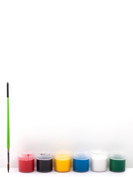 顏料和畫筆