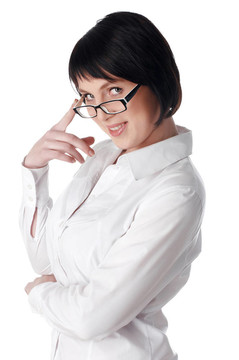 穿著白色襯衫的迷人的年輕商業(yè)女性