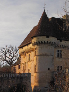 城堡；損失；谷vezere