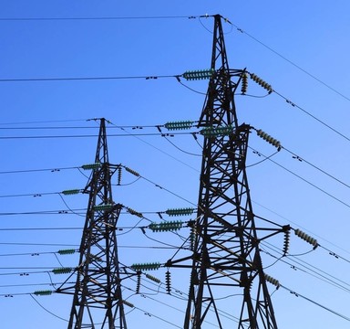 兩電塔
