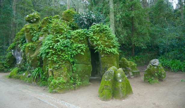 起始井；Quinta da Regaleira