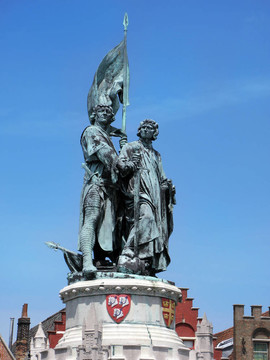 在布魯日的Jan Breydel和Pieter de Coninck的雕像；比利時(shí)。