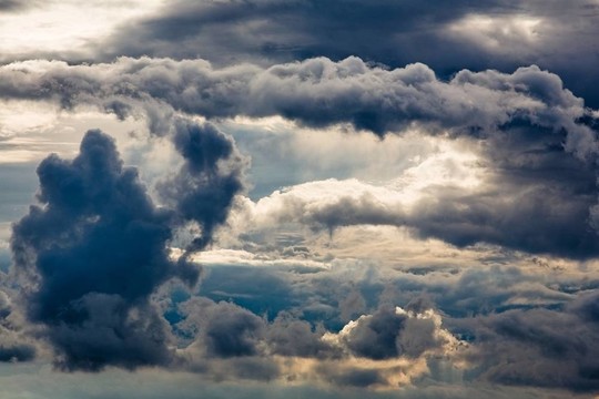戲劇性的天空