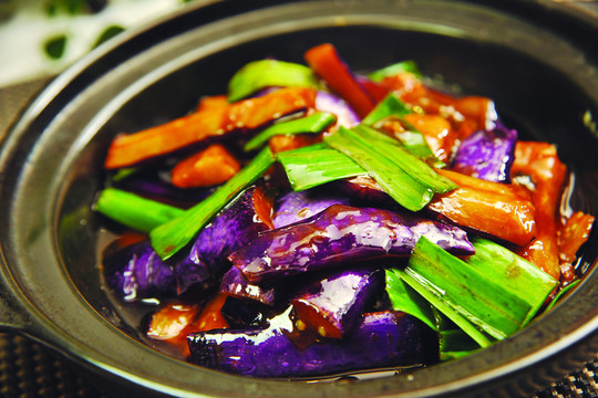 咸魚茄子煲