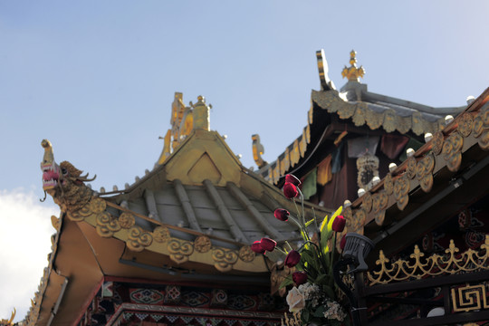 色達(dá)佛學(xué)院