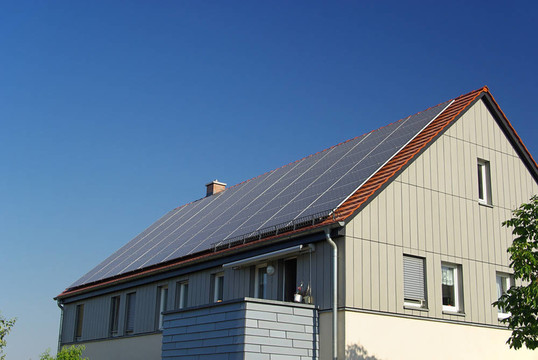 太陽(yáng)能發(fā)電廠