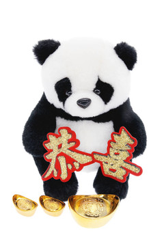 帶中國(guó)新年裝飾品的玩具熊貓