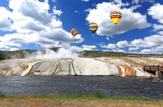 中間歇泉盆地Yellowstone