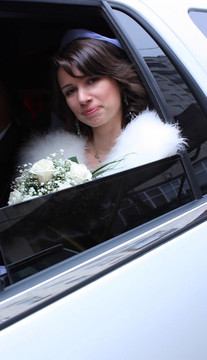 剛剛結(jié)婚的豪華轎車