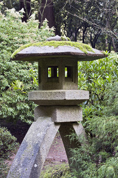 日本花園石燈籠