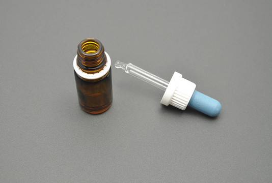 醫(yī)用瓶的詳細而簡單的圖像