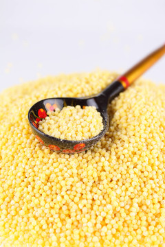 俄羅斯的勺子millet groats