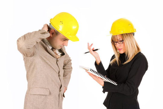 憤怒的商人與建筑師