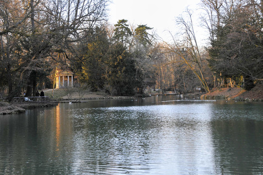 在蒙扎湖公園