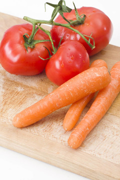 新鮮西紅柿和carrot