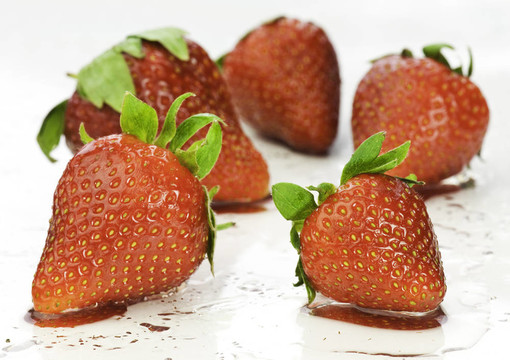甜蜜的strawbwerries