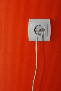 電