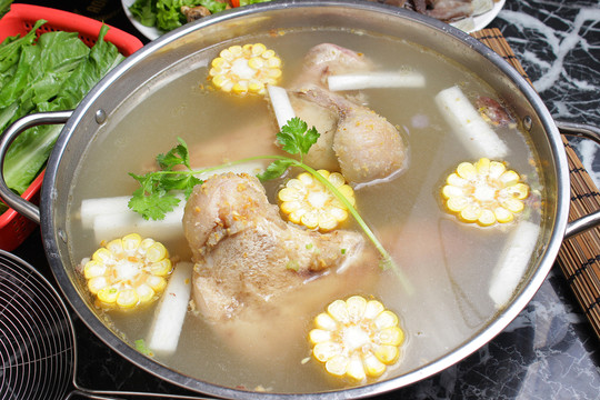 老火牛骨湯 老火牛骨湯鍋底