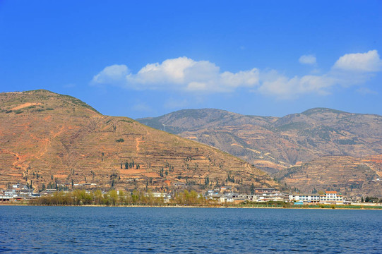 天云山湖