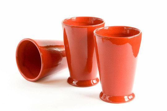 紅色陶瓷杯