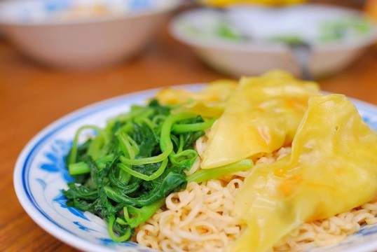 中式素菜面