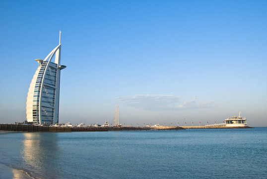 Burj Al Arab；一七星級(jí)度假酒店