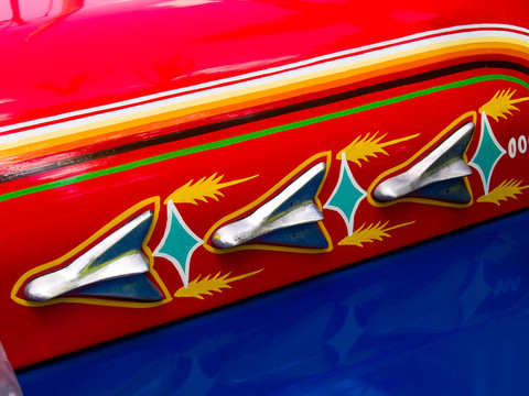 菲律賓jeepney細(xì)節(jié)與經(jīng)典復(fù)古的口音
