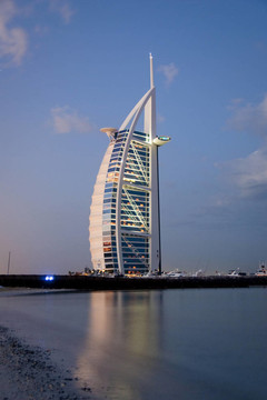 Burj Al Arab；一七星級度假酒店