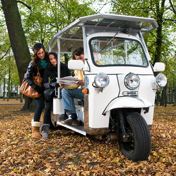 太陽能TUC TUC