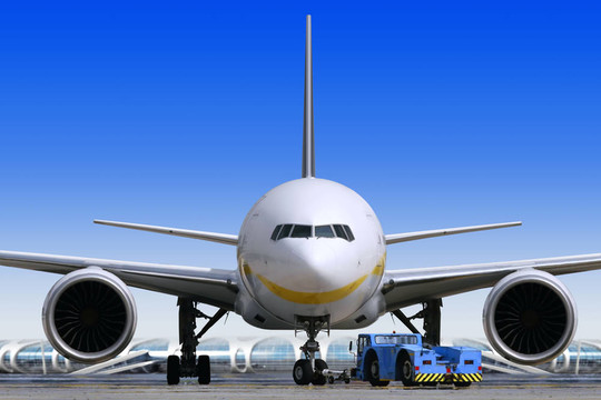 機(jī)場(chǎng)的班機(jī)