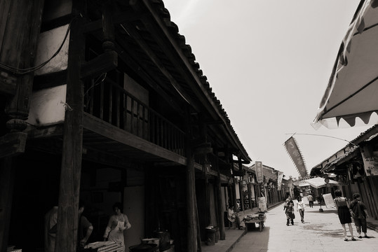 小鎮(zhèn)世俗生活