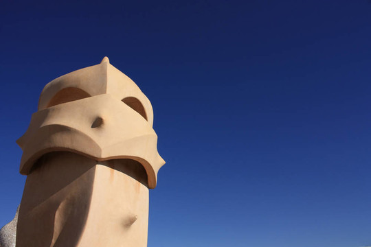 巴塞羅那和高德？拉佩德雷拉或Casa Mila