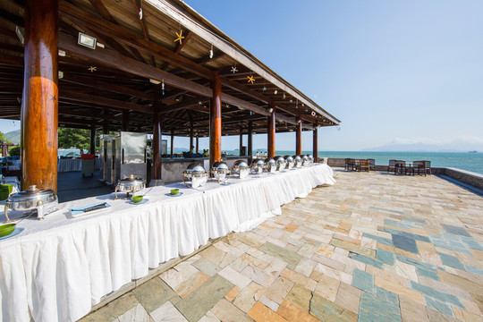 海邊自助餐